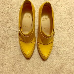 Pre love Christian Louboutin Lapono 40.5